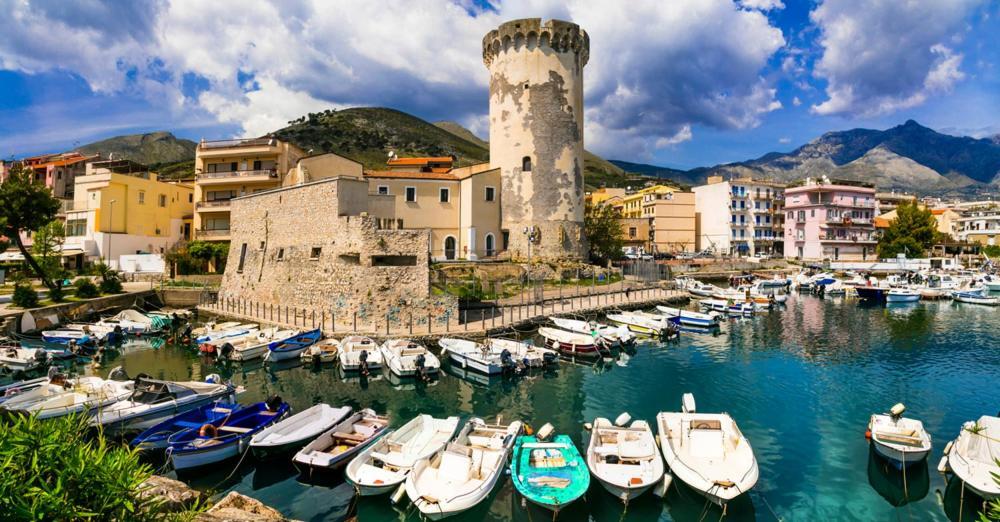 Maison Morgana Formia Luaran gambar